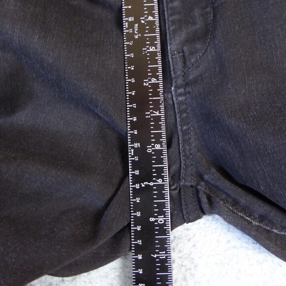 Levi's Jeans Women's 4 Black Classic Fit Mid Rise Skinny Stretch Denim - Picture 12 of 13